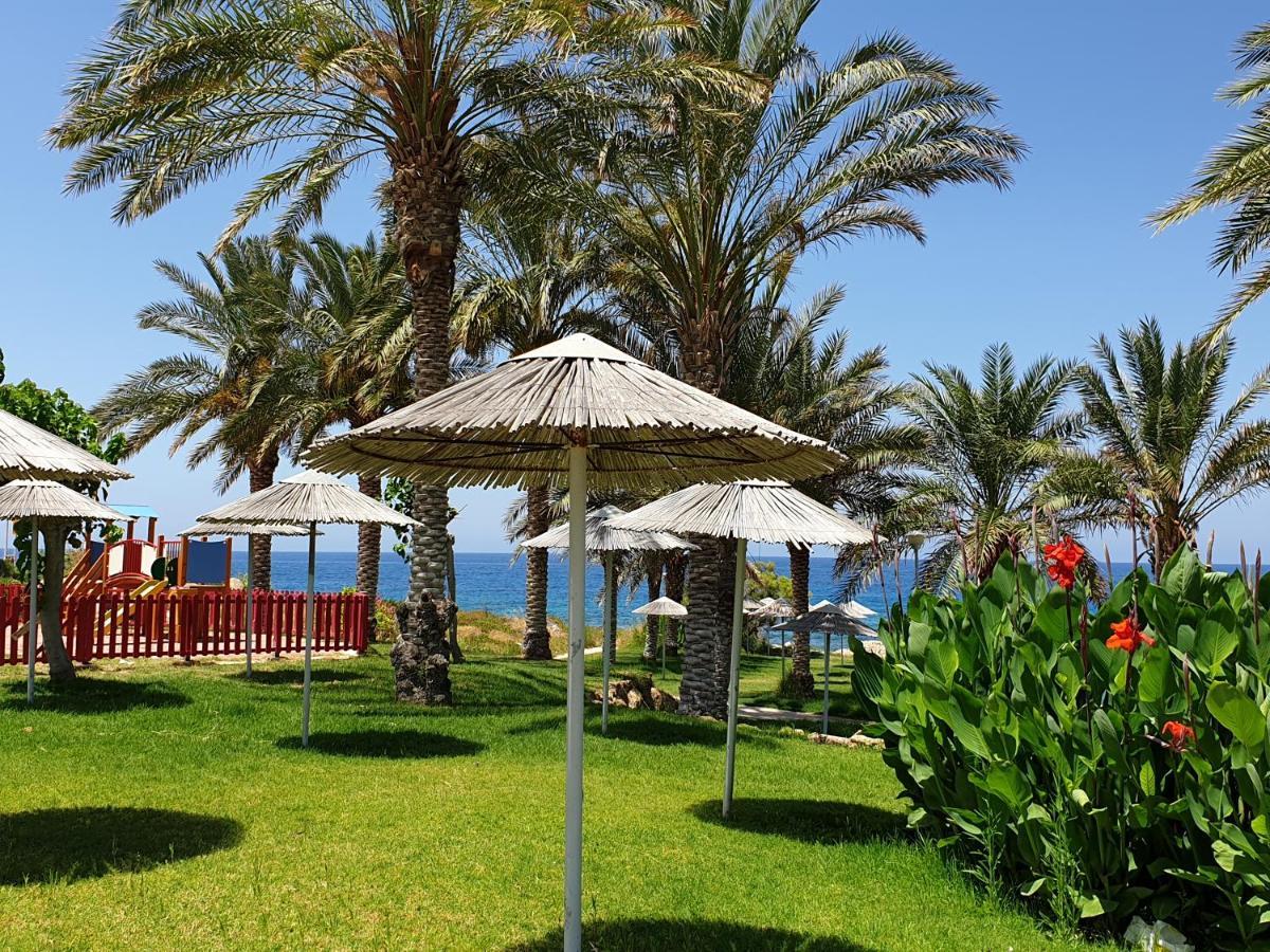 St. George Gardens & Suites Хлоракас Экстерьер фото