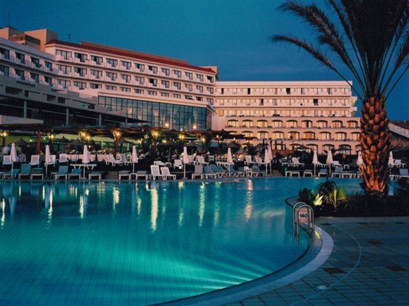 St. George Gardens & Suites Хлоракас Экстерьер фото