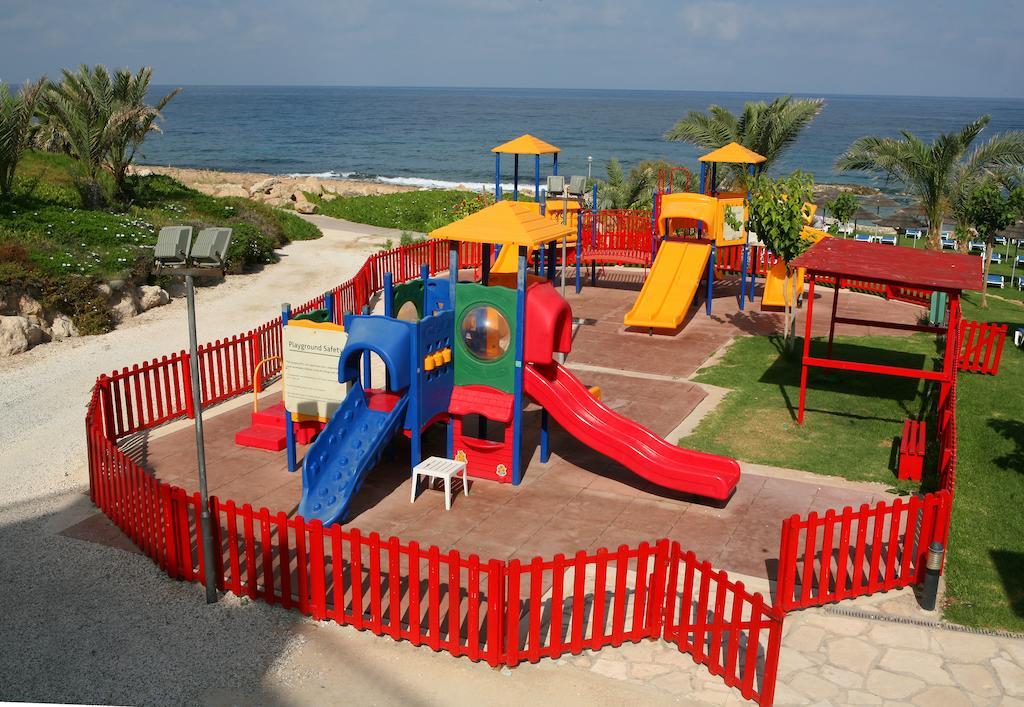 St. George Gardens & Suites Хлоракас Экстерьер фото