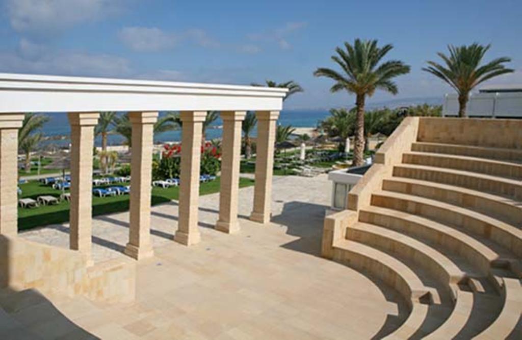 St. George Gardens & Suites Хлоракас Экстерьер фото